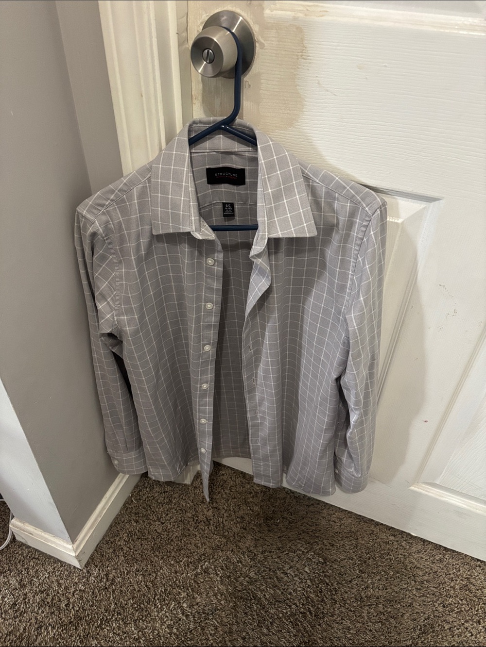 Men’s Light Grey checkered pattern button down shirt